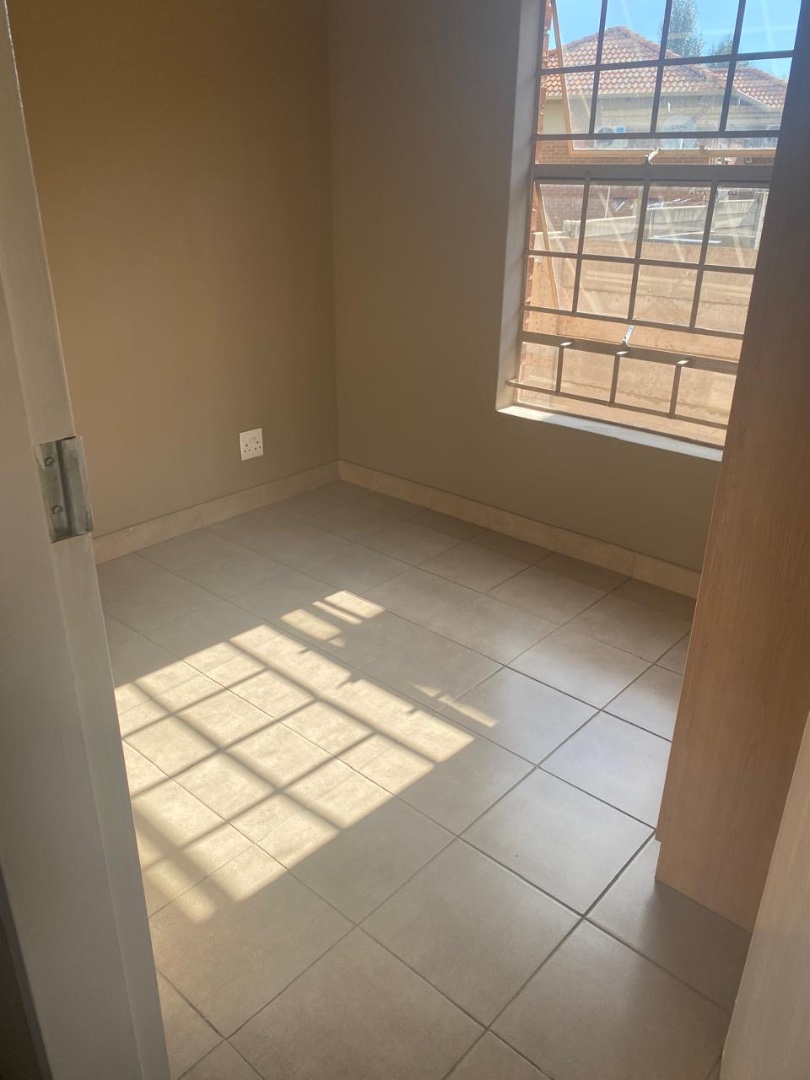3 Bedroom Property for Sale in Thatch Hill Estate Gauteng