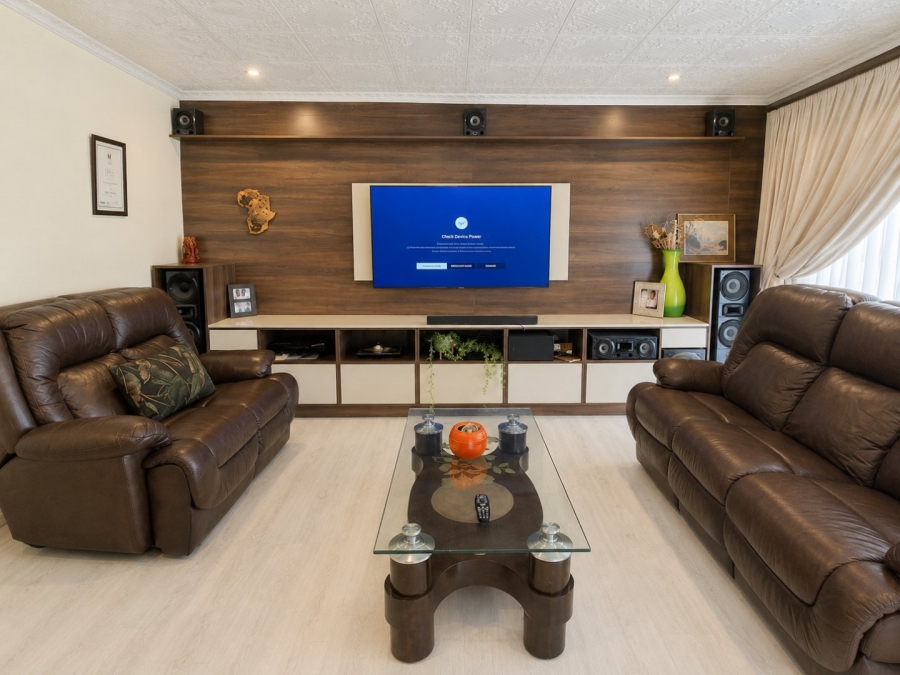 3 Bedroom Property for Sale in Klopperpark Gauteng
