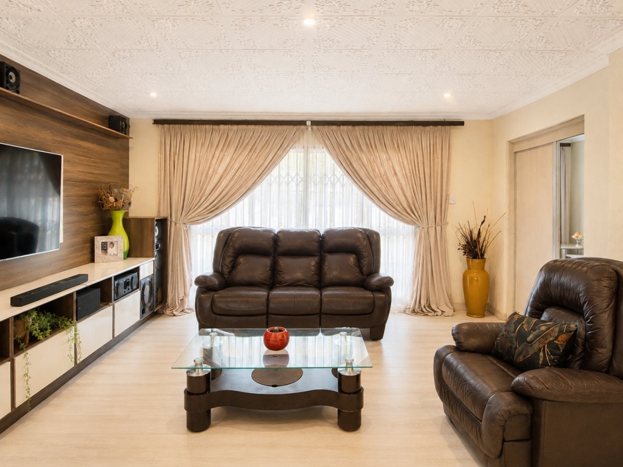 3 Bedroom Property for Sale in Klopperpark Gauteng