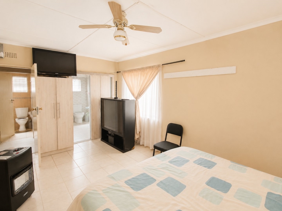 3 Bedroom Property for Sale in Klopperpark Gauteng