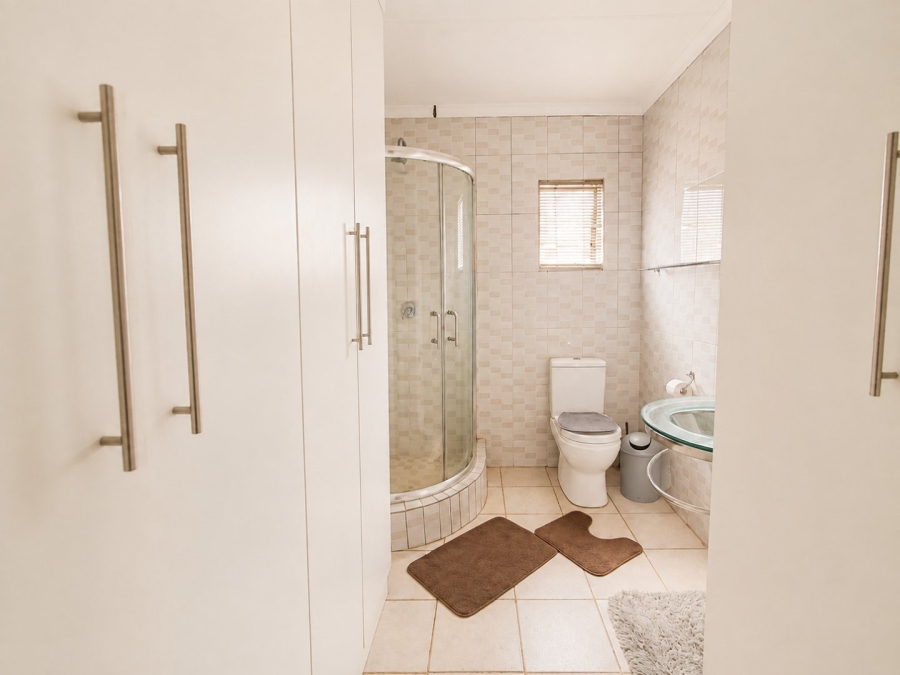 3 Bedroom Property for Sale in Klopperpark Gauteng