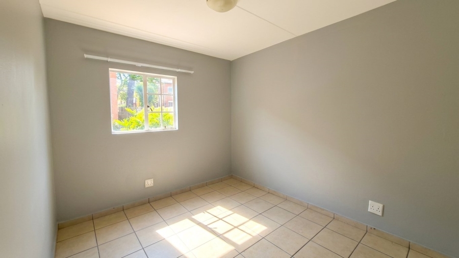 2 Bedroom Property for Sale in Rosettenville Gauteng