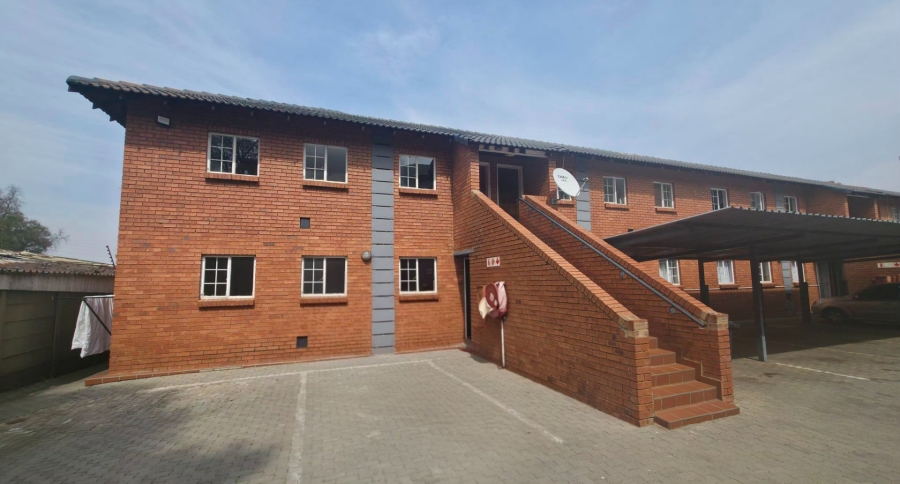 2 Bedroom Property for Sale in Rosettenville Gauteng