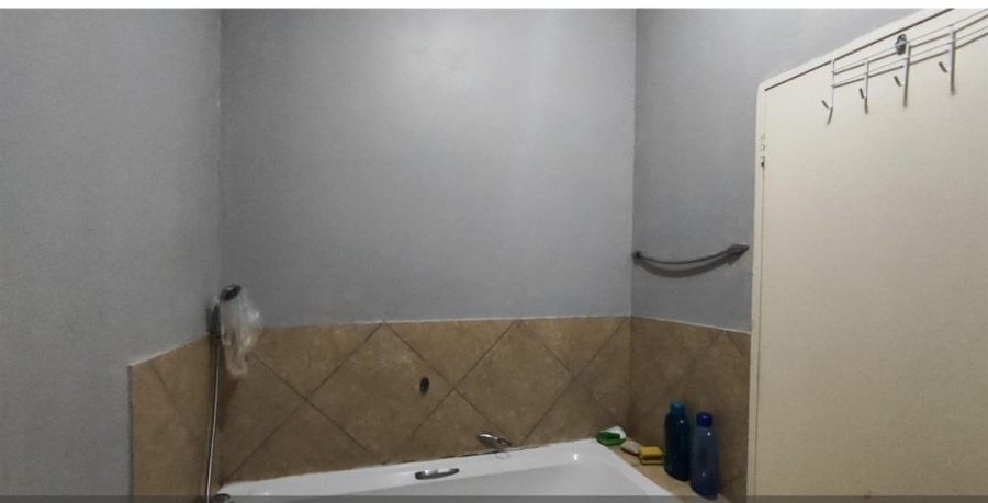 2 Bedroom Property for Sale in Norkem Park Gauteng
