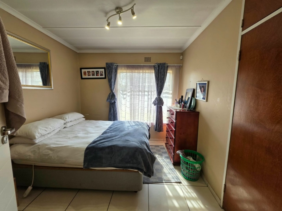 3 Bedroom Property for Sale in Impala Park Gauteng