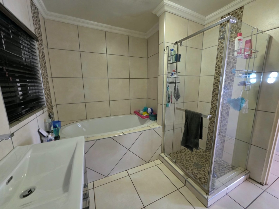3 Bedroom Property for Sale in Impala Park Gauteng