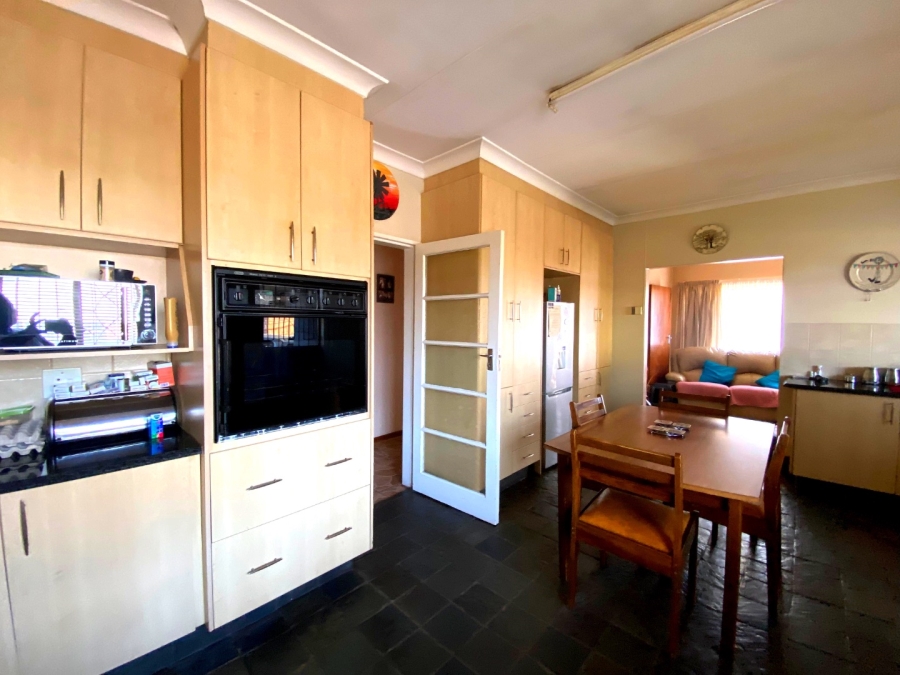 3 Bedroom Property for Sale in Casseldale Gauteng