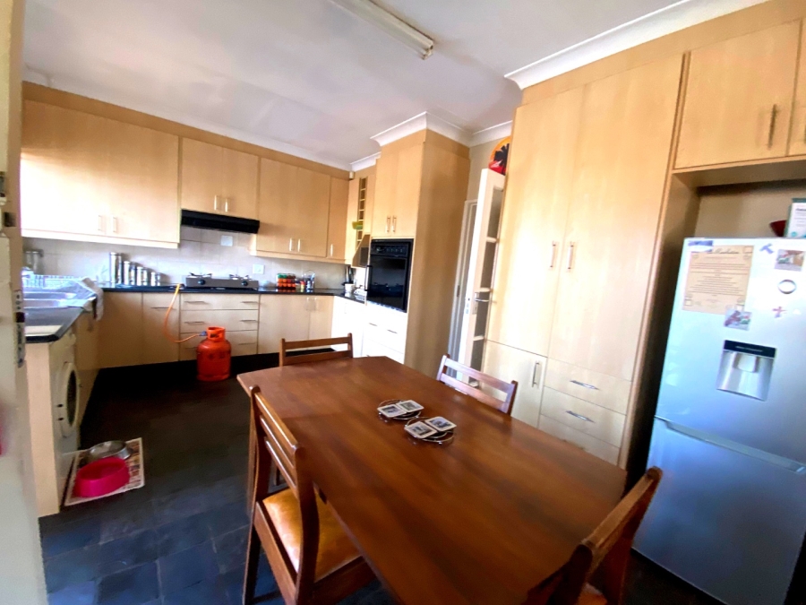 3 Bedroom Property for Sale in Casseldale Gauteng