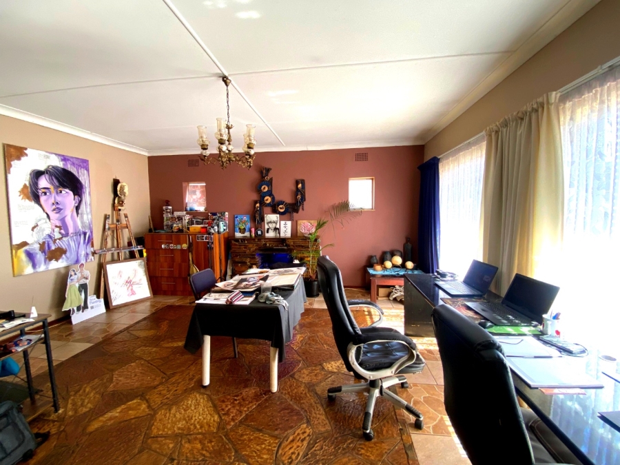 3 Bedroom Property for Sale in Casseldale Gauteng