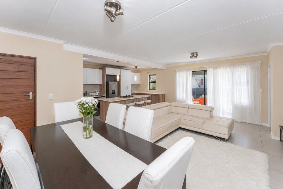 3 Bedroom Property for Sale in Modderfontein Gauteng