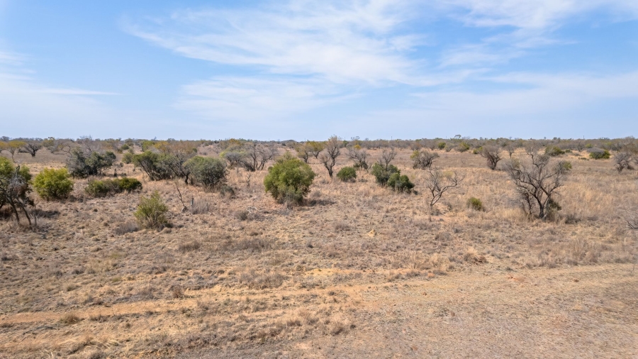 Commercial Property for Sale in Dinokeng Game Reserve Gauteng