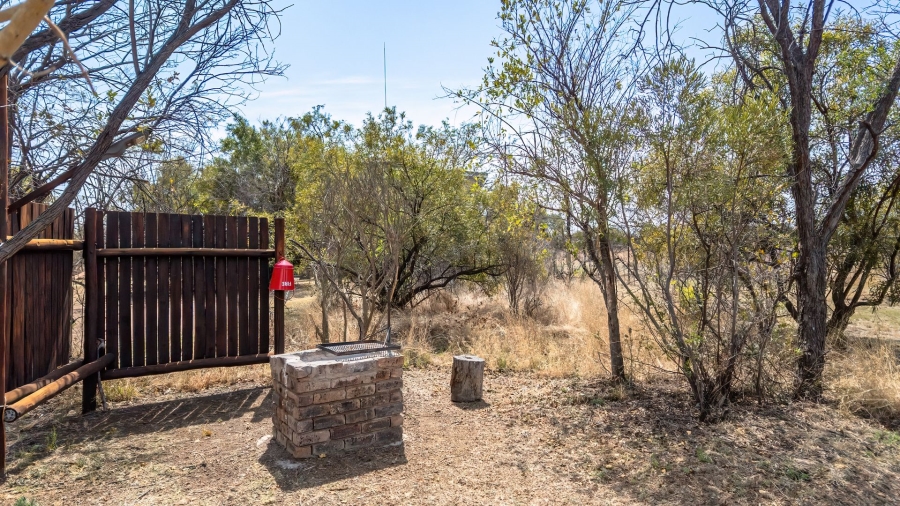 Commercial Property for Sale in Dinokeng Game Reserve Gauteng