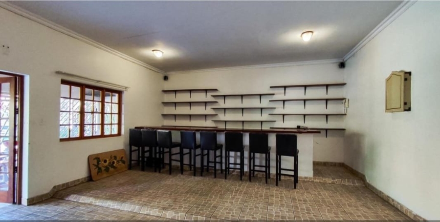 4 Bedroom Property for Sale in Van Riebeeck Park Gauteng