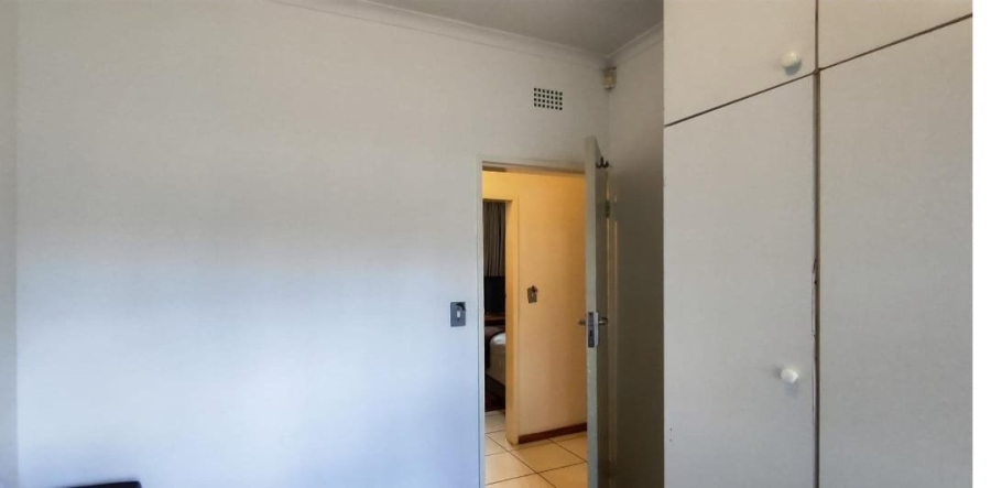 4 Bedroom Property for Sale in Van Riebeeck Park Gauteng