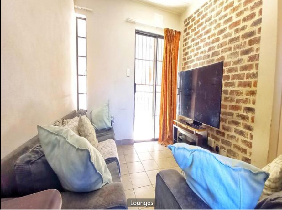 2 Bedroom Property for Sale in Lotus Gardens Gauteng