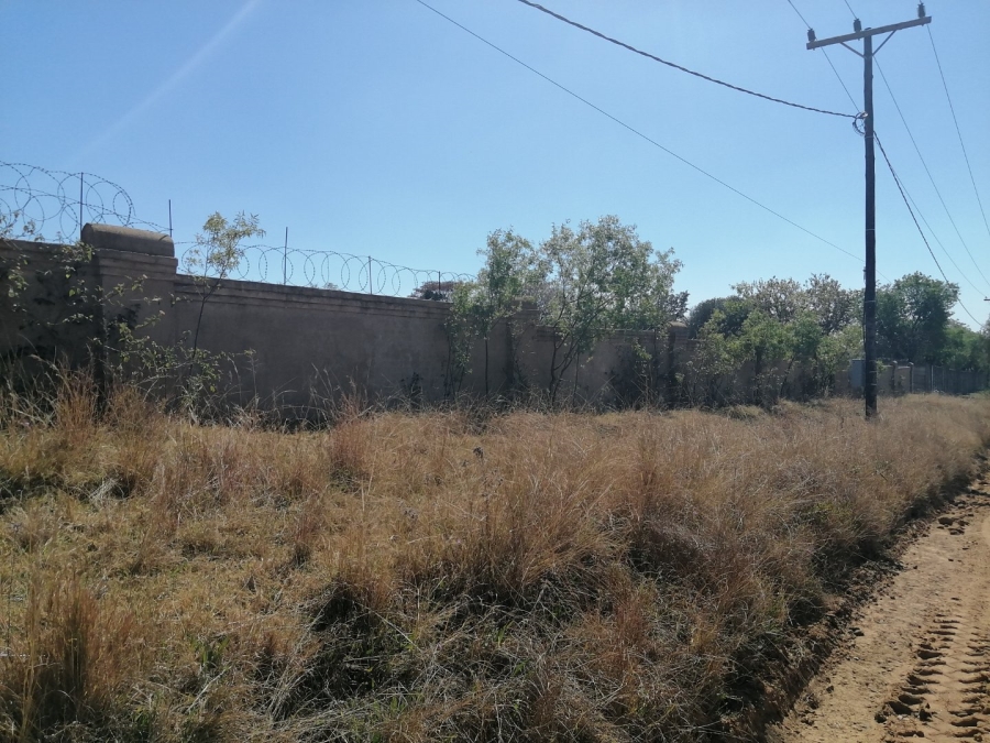 To Let Commercial Property for Rent in Glen Austin Gauteng