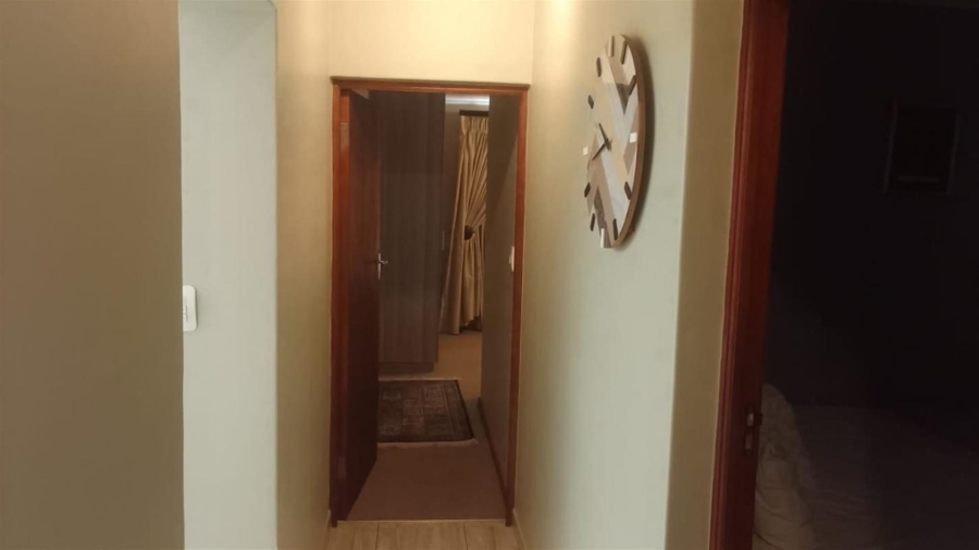To Let 2 Bedroom Property for Rent in Noordwyk Gauteng
