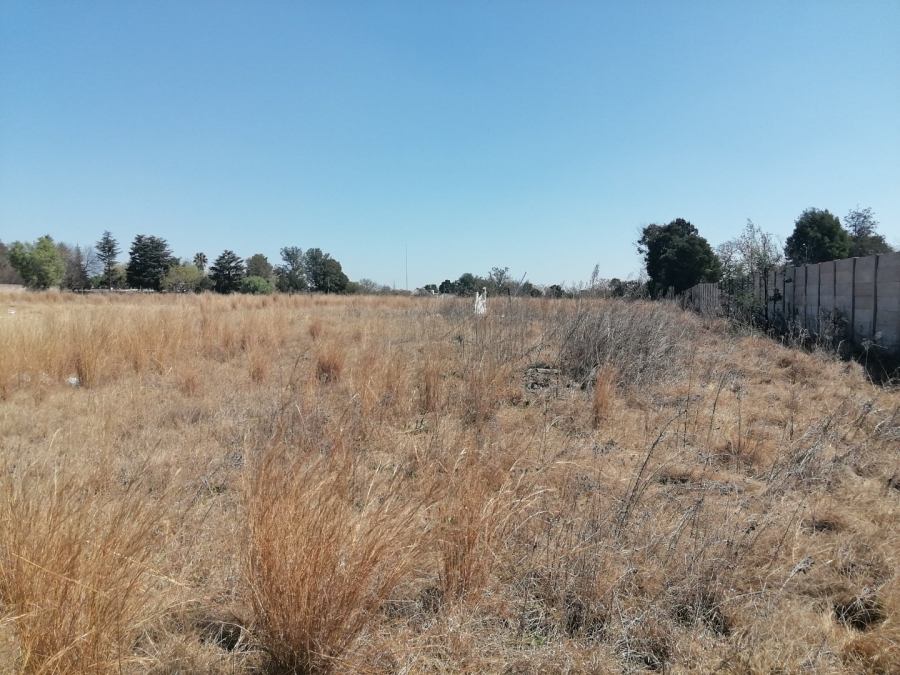 To Let Commercial Property for Rent in Glen Austin Gauteng
