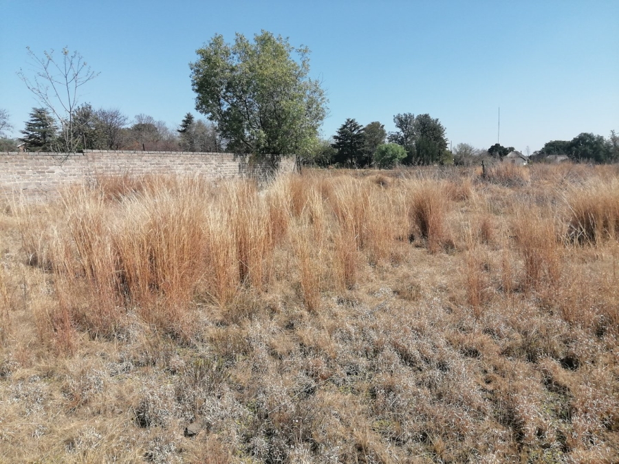 To Let Commercial Property for Rent in Glen Austin Gauteng