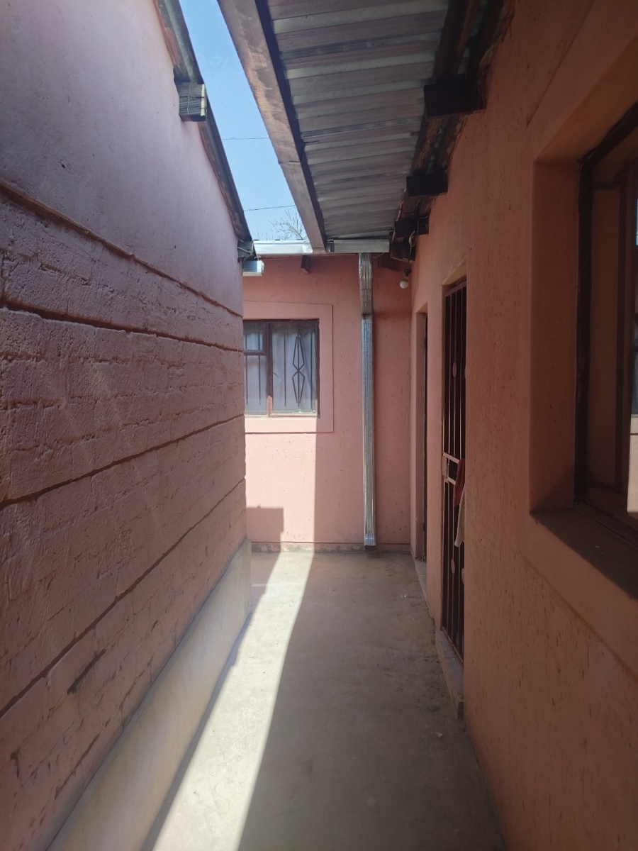 2 Bedroom Property for Sale in Palm Ridge Gauteng