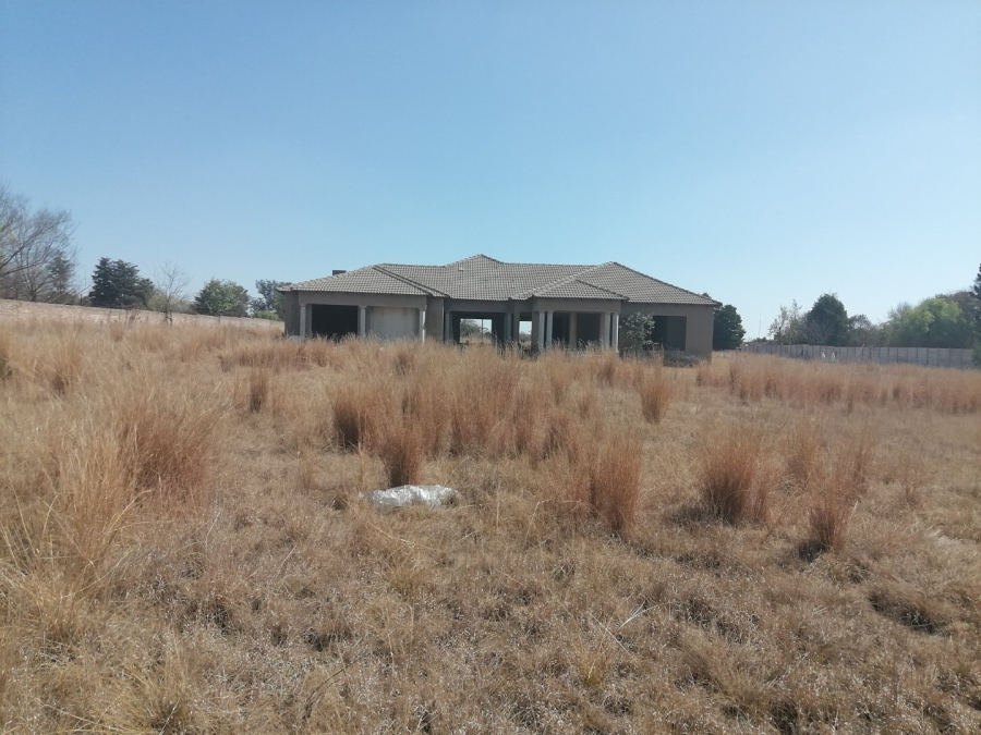 To Let Commercial Property for Rent in Glen Austin Gauteng