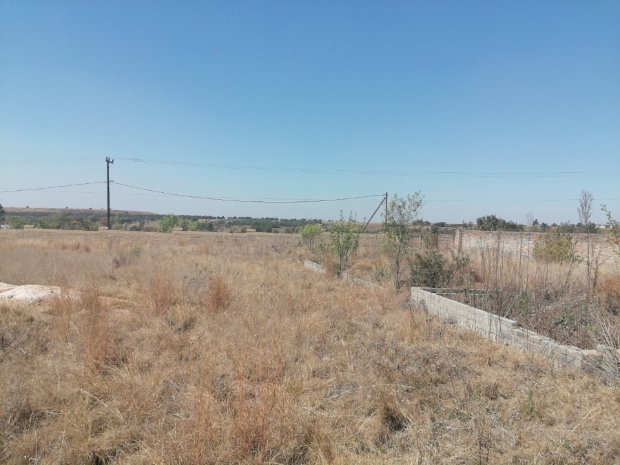 To Let Commercial Property for Rent in Glen Austin Gauteng