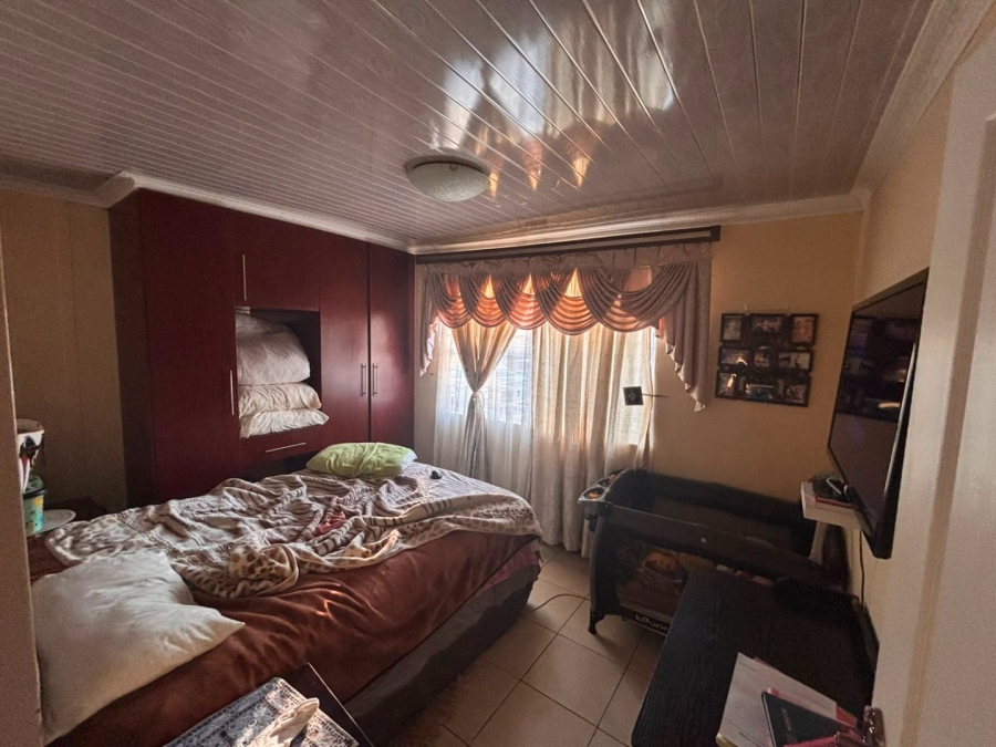 To Let 3 Bedroom Property for Rent in Ridgeway Gauteng