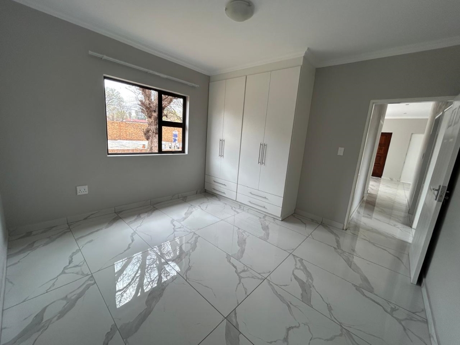 3 Bedroom Property for Sale in Dersley Gauteng