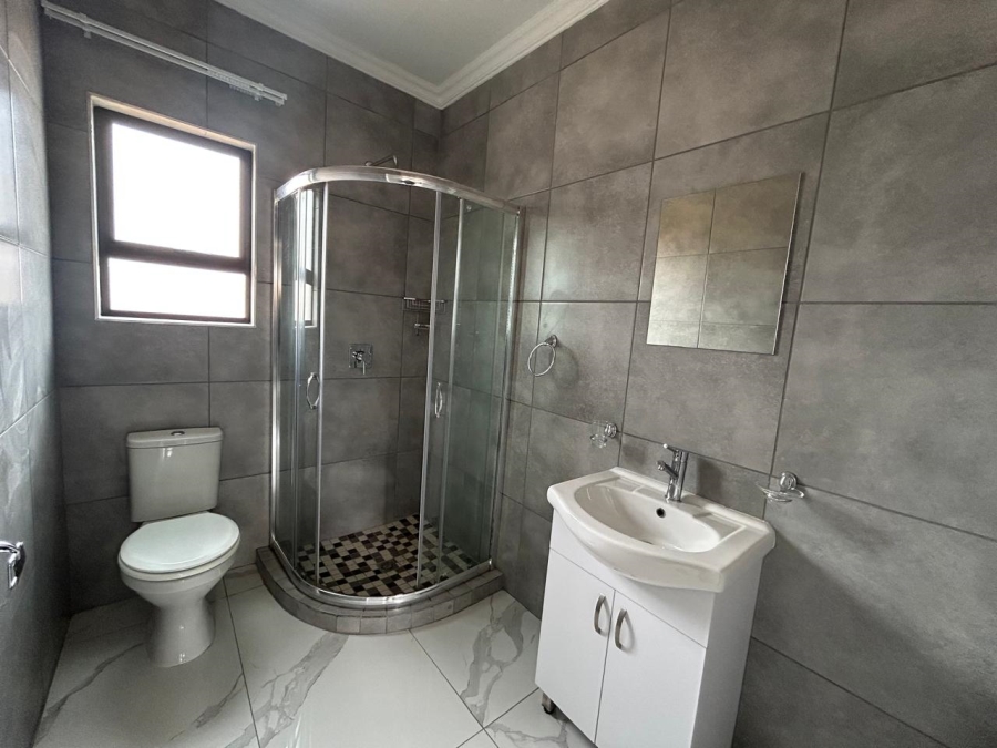 3 Bedroom Property for Sale in Dersley Gauteng