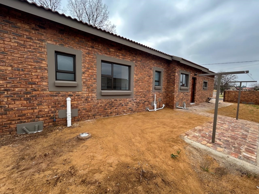 3 Bedroom Property for Sale in Dersley Gauteng