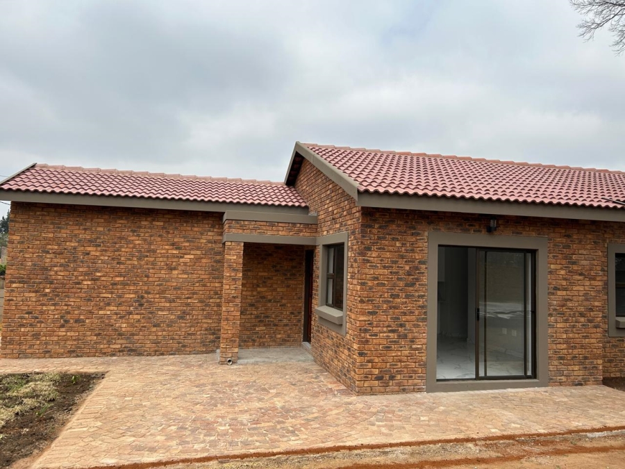 3 Bedroom Property for Sale in Dersley Gauteng