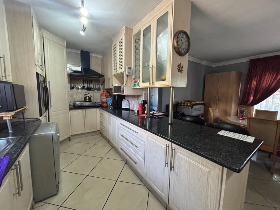 4 Bedroom Property for Sale in Brakpan North Gauteng