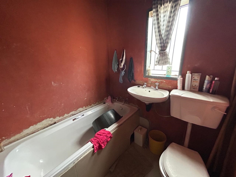 3 Bedroom Property for Sale in Duduza Gauteng