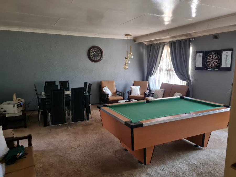 4 Bedroom Property for Sale in Brakpan Central Gauteng