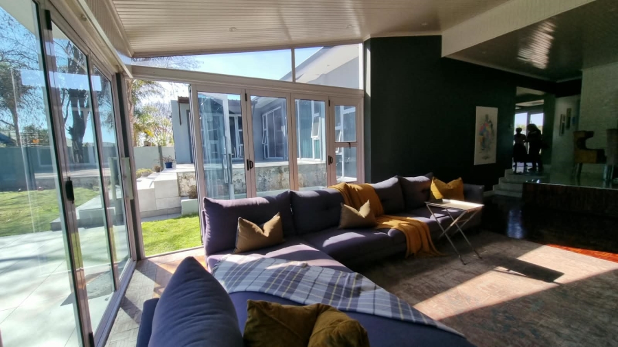 To Let  Bedroom Property for Rent in De Wetshof Gauteng
