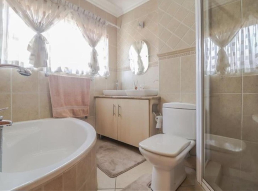  Bedroom Property for Sale in Emfuleni Golf Estate Gauteng