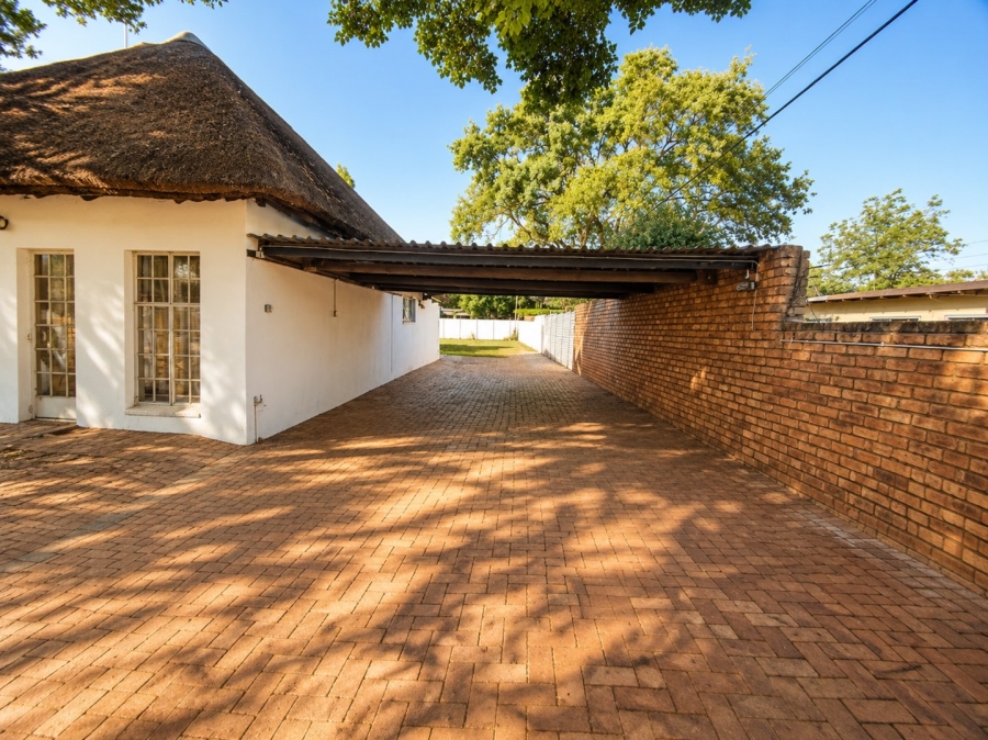 3 Bedroom Property for Sale in Clubview Gauteng