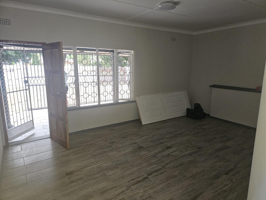 3 Bedroom Property for Sale in Vanderbijlpark CW 2 Gauteng