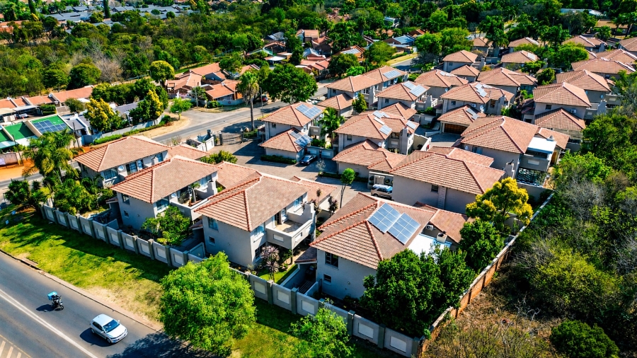 3 Bedroom Property for Sale in Faerie Glen Gauteng