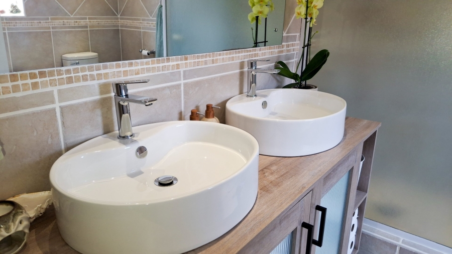 3 Bedroom Property for Sale in Faerie Glen Gauteng