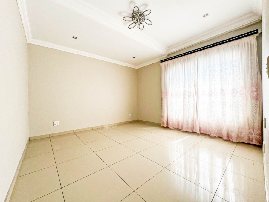 To Let 4 Bedroom Property for Rent in Zambezi Manor Lifestyle Estate Gauteng