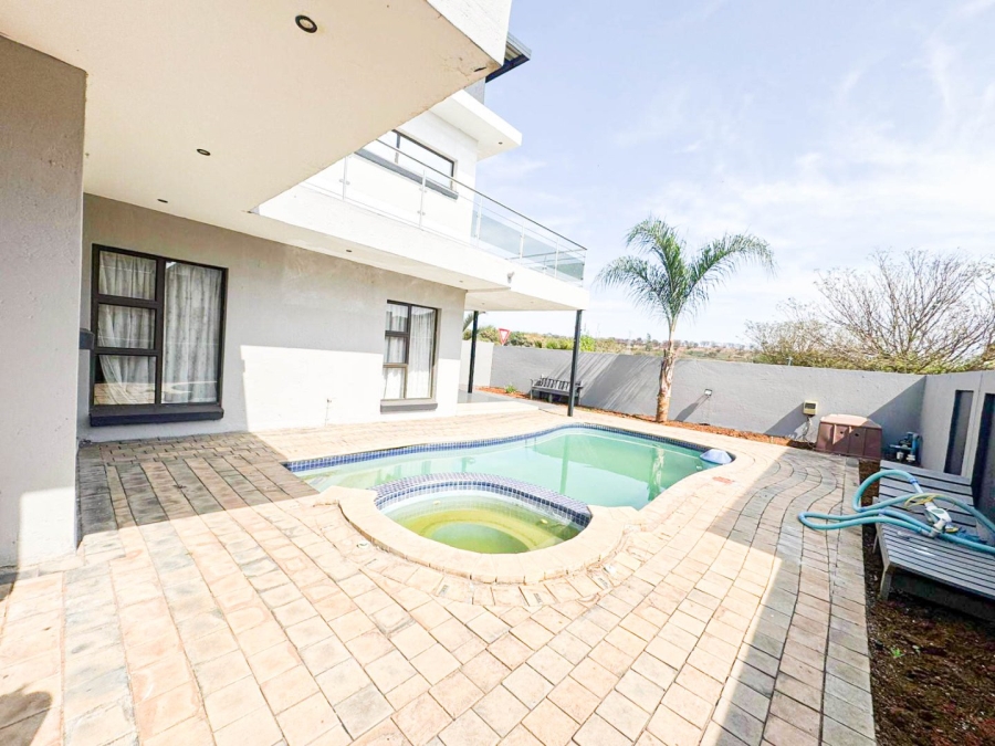 To Let 4 Bedroom Property for Rent in Zambezi Manor Lifestyle Estate Gauteng