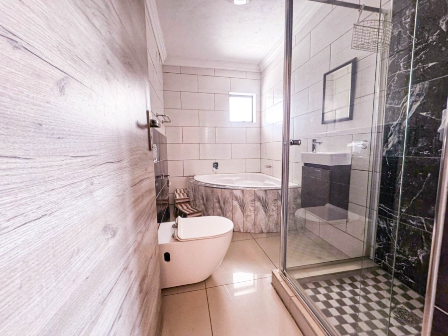 To Let 4 Bedroom Property for Rent in Zambezi Manor Lifestyle Estate Gauteng