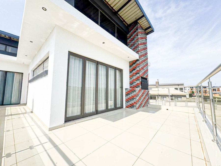 To Let 4 Bedroom Property for Rent in Zambezi Manor Lifestyle Estate Gauteng