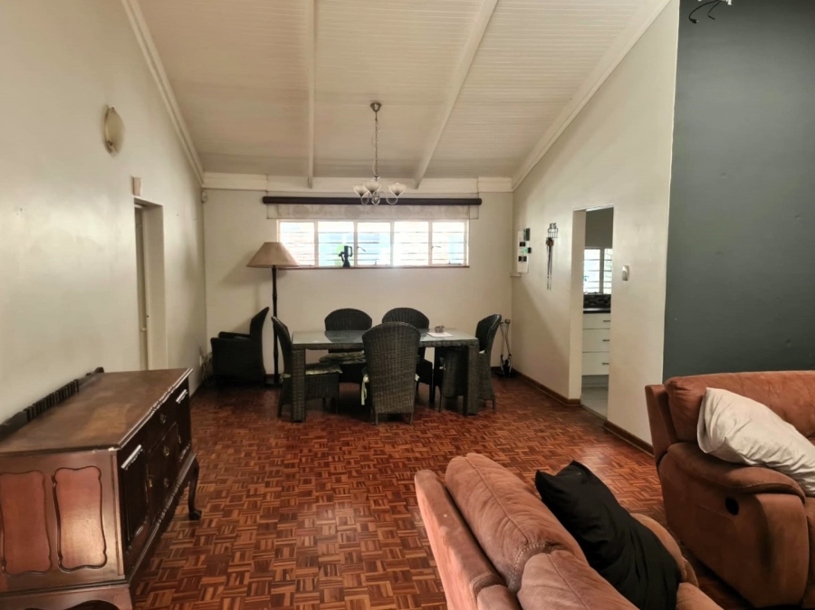 5 Bedroom Property for Sale in Clubview Gauteng