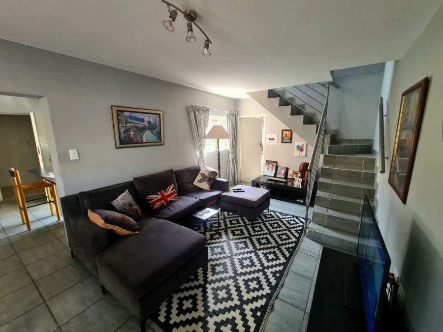 5 Bedroom Property for Sale in Clubview Gauteng