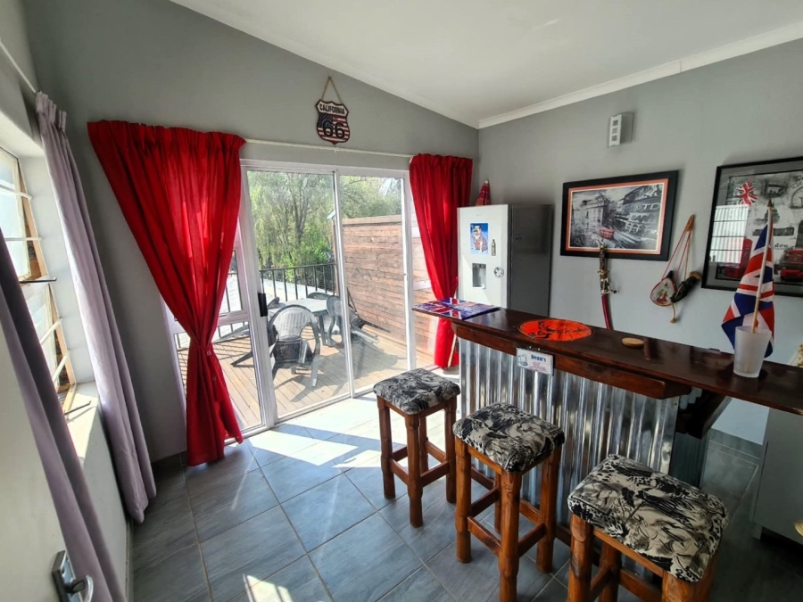 5 Bedroom Property for Sale in Clubview Gauteng