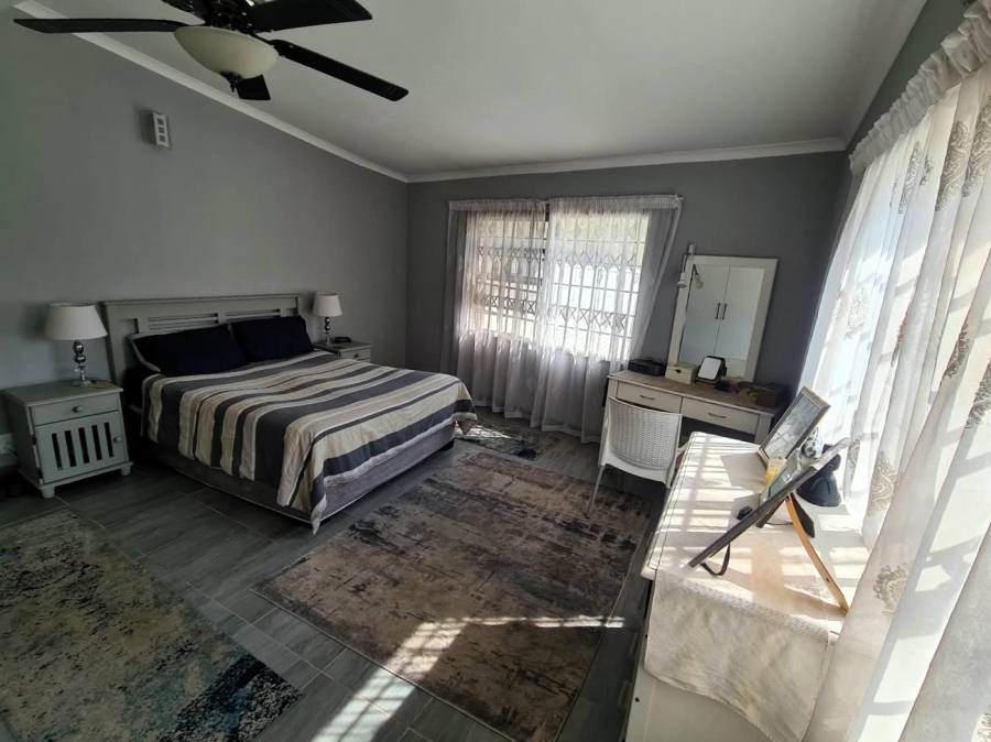 5 Bedroom Property for Sale in Clubview Gauteng
