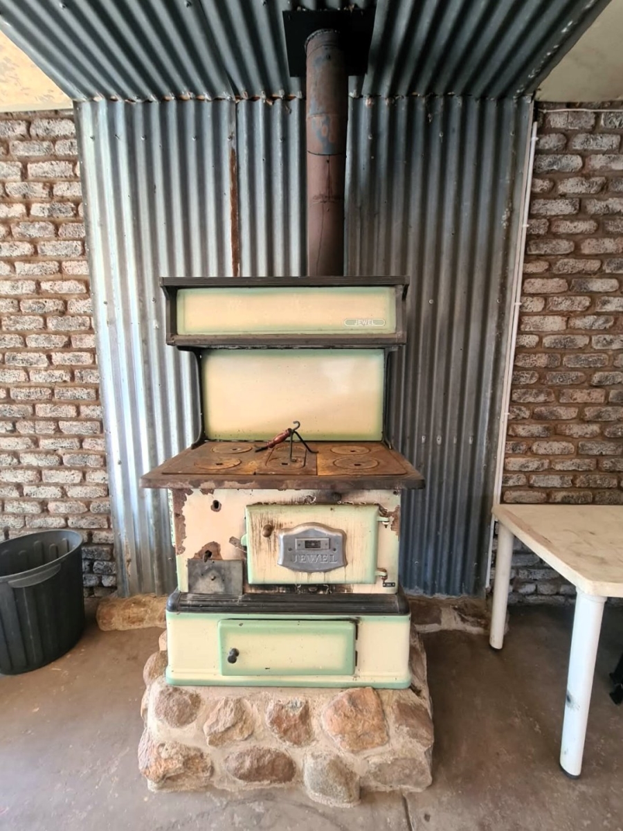 5 Bedroom Property for Sale in Clubview Gauteng