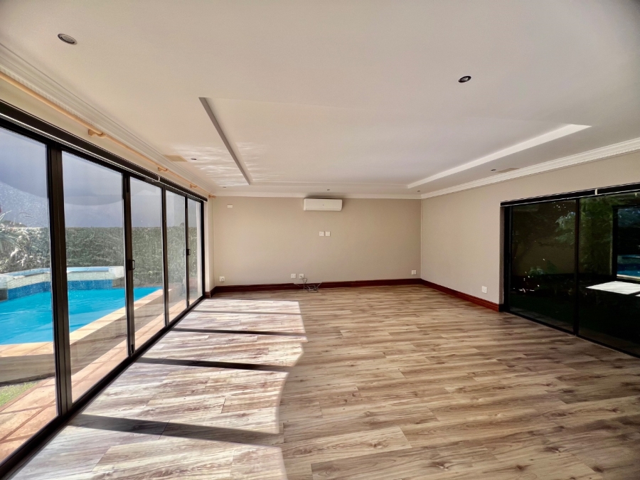 To Let 3 Bedroom Property for Rent in Silverwoods Country Estate Gauteng